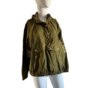JBJ & CO GREEN WINDBREAKER MED